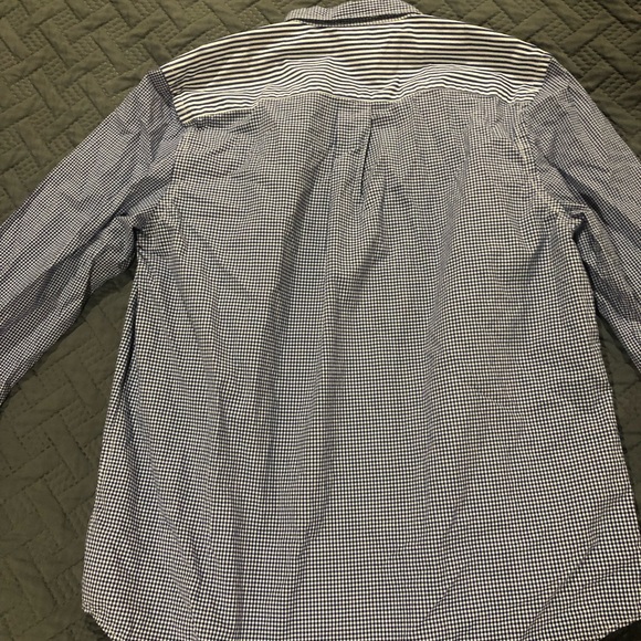 Polo Button Down - Picture 2 of 4